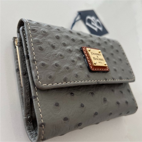 Dooney & Bourke Wallet Grey Ostrich Print Leather Gold Hardware Brand New - Picture 2 of 12